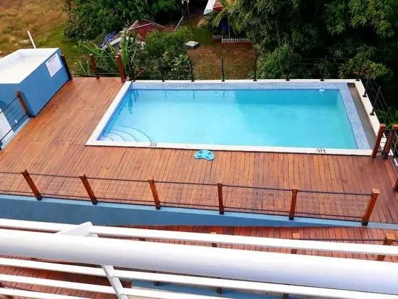The Brompton Executive Guest Apartment - Havuz