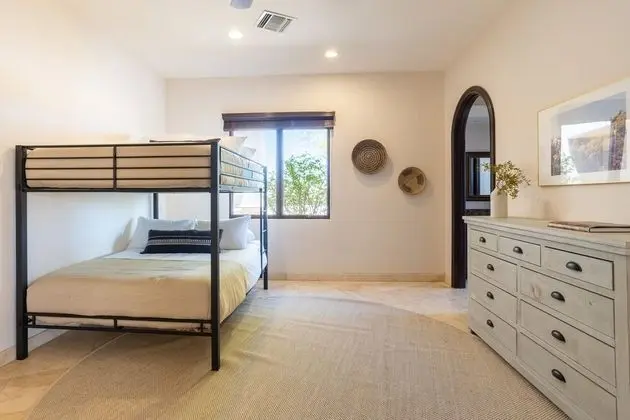 Bronco by Avantstay Incredible Views w/ Pool, Hot Tub, Outdoor Kitchen, Game Room & Movie Room! - İç Mekan