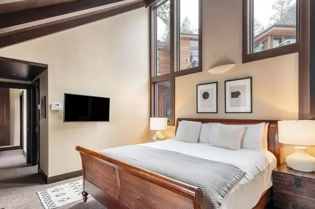 Bronson by Avantstay Luxurious Squaw Valley Home On The Slopes! - İç Mekan