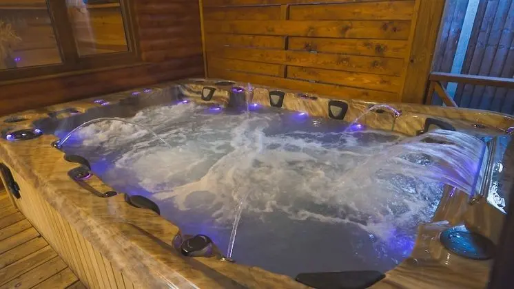 Brook Barn with Sauna & Hot Tub - Öne Çıkan Resim
