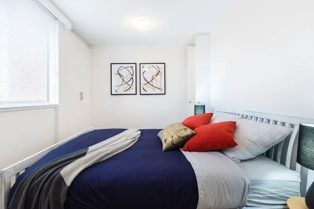 BROOKE, 1BDR St.Kilda Apartment - Oda