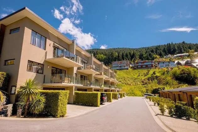 Brookside Gem Modern 2 Bedroom Apartment