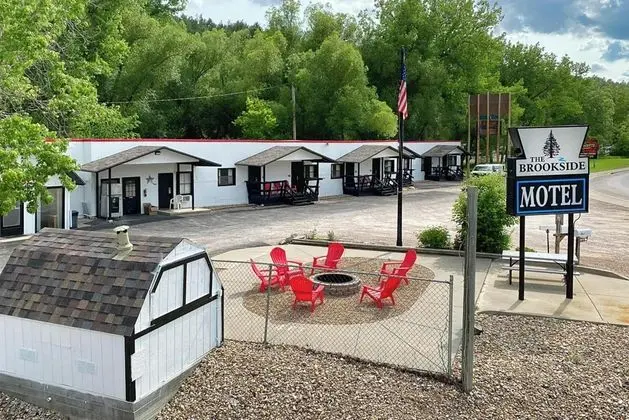 Brookside Motel - Öne Çıkan Resim