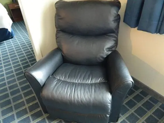 BROOKSTONE LODGE SUITES