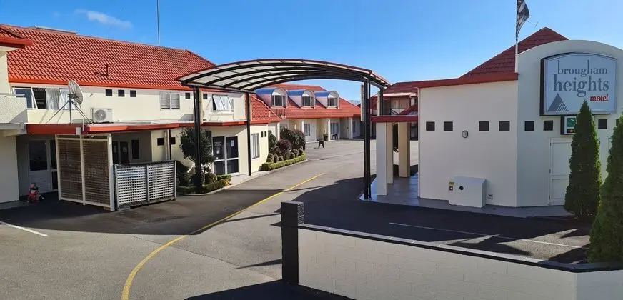 Brougham Heights Motel - Dış Mekan