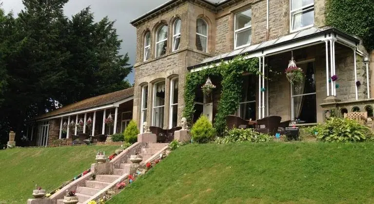 Broughton Craggs Hotel