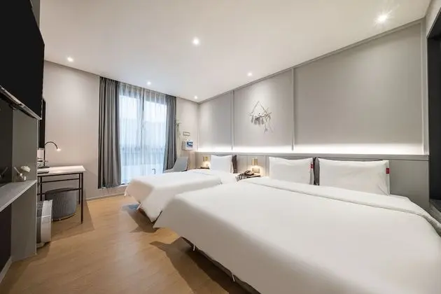 Brown Dot Hotel Masan