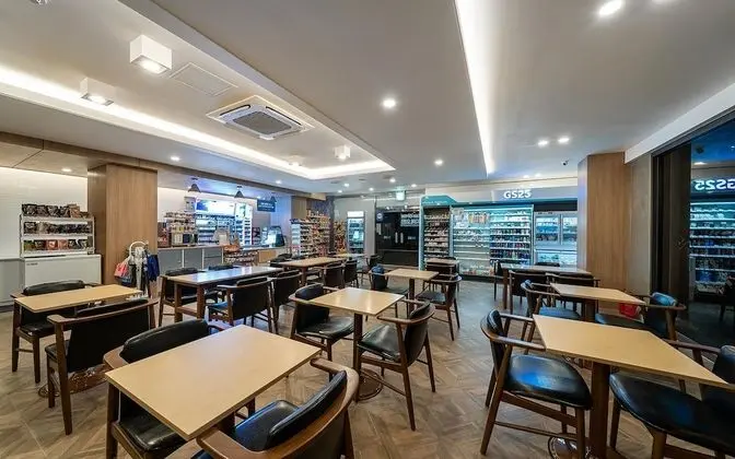 Brown Dot Suwon City Hall - Misafir Tesisleri ve Hizmetleri