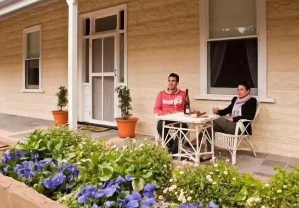 Brown's House Bed and Breakfast - Dış Mekan