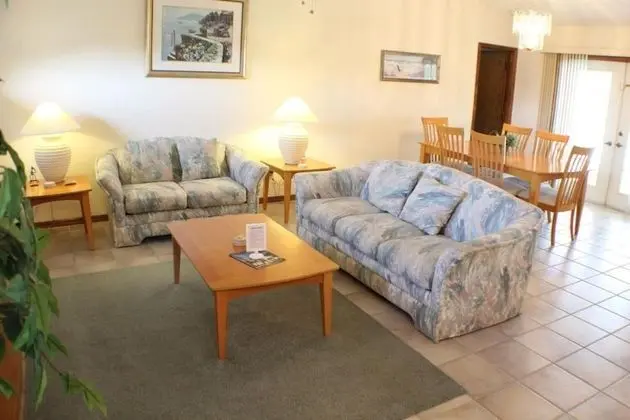 Villa Brunk - Comfort - 3 Bedroom - Oda Düzeni