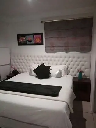 Bruno Comfort Suites - Oda