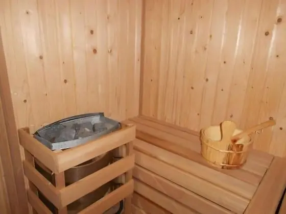 Brunsfield Embassyview Condosuite - Spa