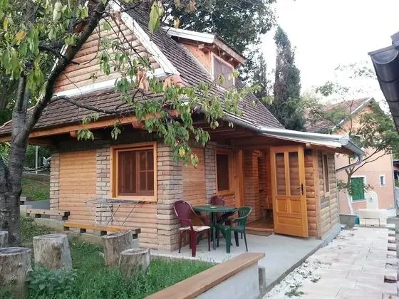 Brvnara Vrdnik