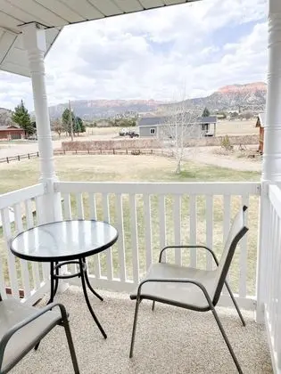 Bryce Canyon Livery Bed & Breakfast - Oda Düzeni