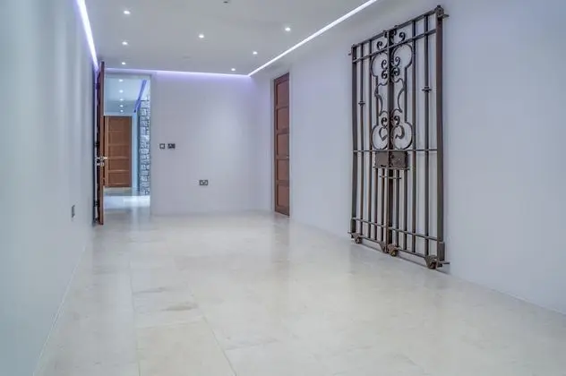 Bryn House - 5 Bed Home - Penmaen - Lobi