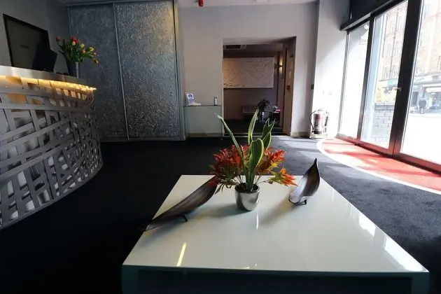 The Bryson Hotel - Lobi