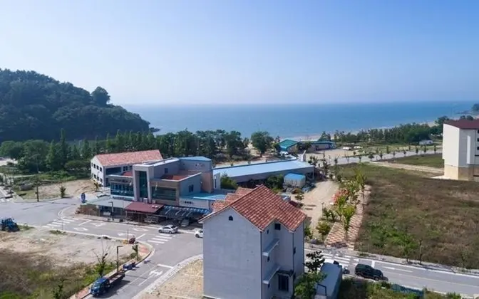 Buan Cozy Cabin Pension