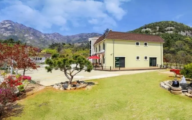 Buan Naesosa Maple Story Pension