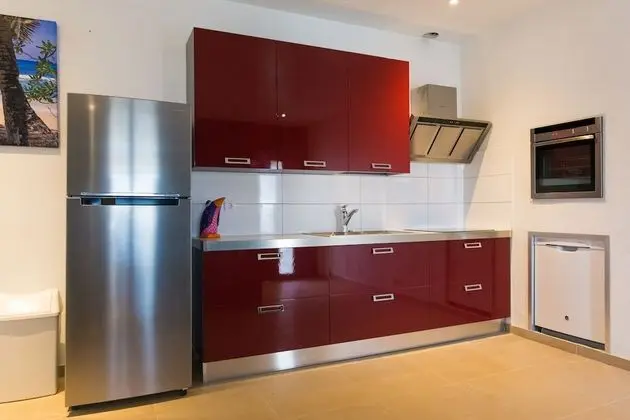 Bubali Luxury Apartments - Adults Only - Wheelchair Friendly - Mutfak