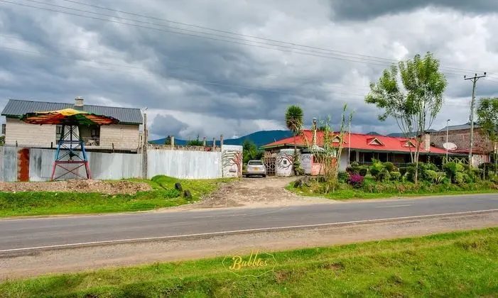 BUBBLES LODGE KINANGOP