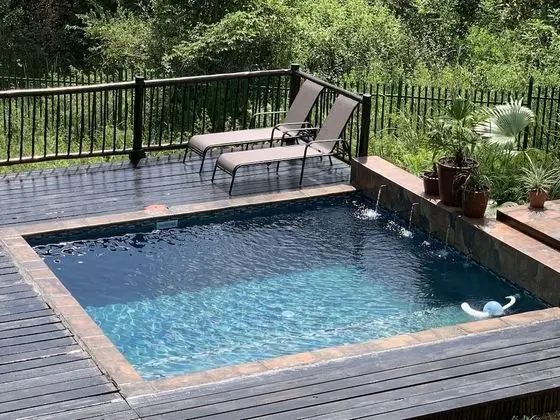Bubezi Guesthouse - Havuz