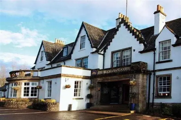 Buchanan Arms Hotel