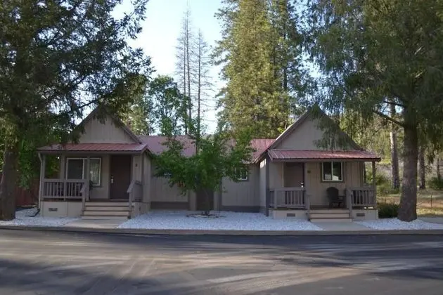 Buck Meadows Lodge