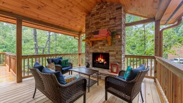 Buck s Bear Lodge-beautiful Coosawattee Resort