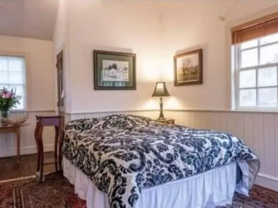 The Buck School Inn - Oda