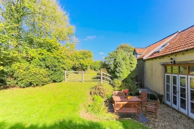 Buckland Brewer COB Barn 2 Bedrooms - Dış Mekan