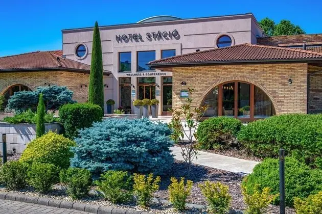 Budapest Airport Hotel Stacio Superior Wellness - Dış Mekan