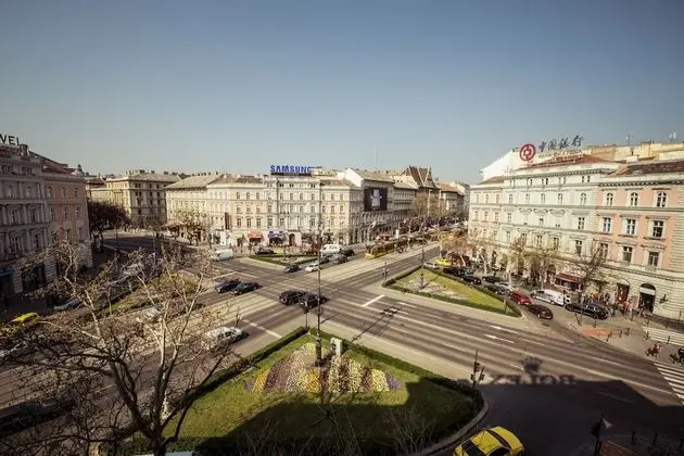 Budapest Easy Flats- Oktogon Lux Apartment