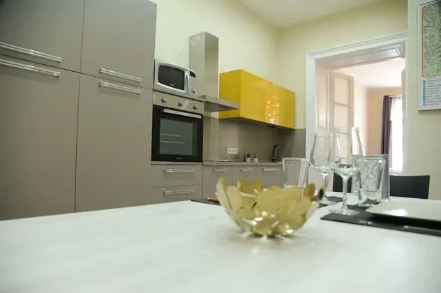 Budapest Easy Flats- Oktogon Lux Apartment - Mutfak