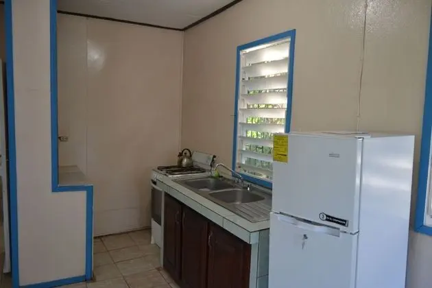 Budget Cheerful Entire Private Belizean One Bedroomed Home - İç Mekan