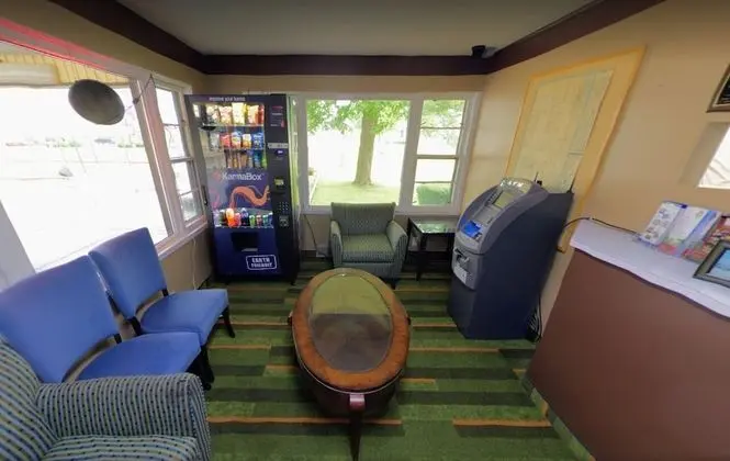 Budget Host Inn - Lobi