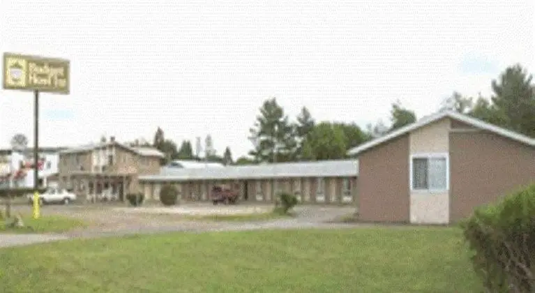 Budget Host Inn - Iron Mountain