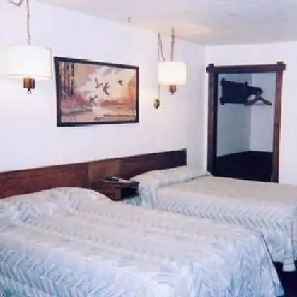 BUDGET HOST LONGHORN MOTEL - Genel