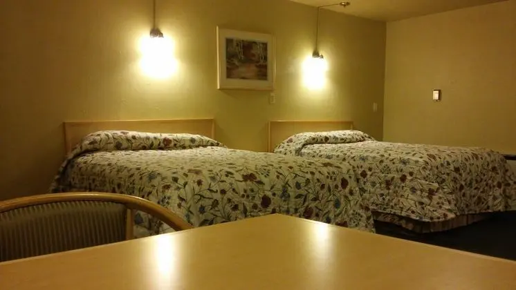 BUDGET HOST LONGHORN MOTEL - Oda