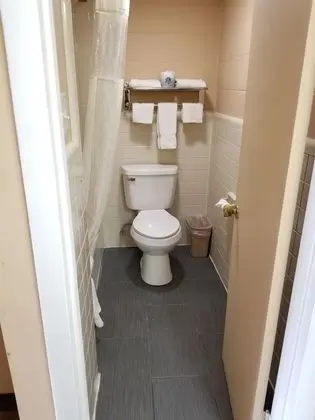Budget Inn Carthage - Banyo Tipleri