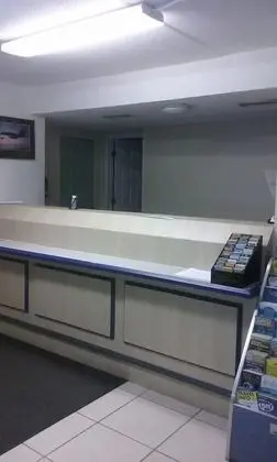 Budget Inn Cocoa - Lobi