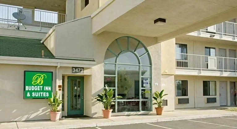 Budget Inn and Suites