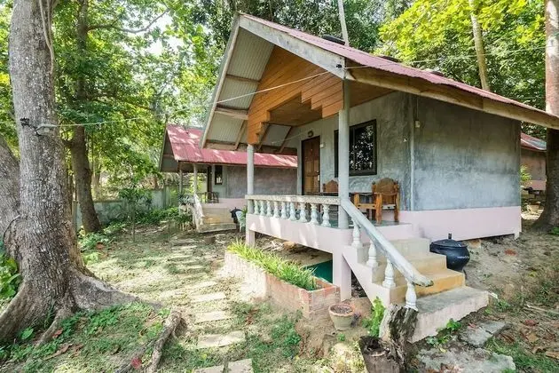 Budget KK Hill Resort