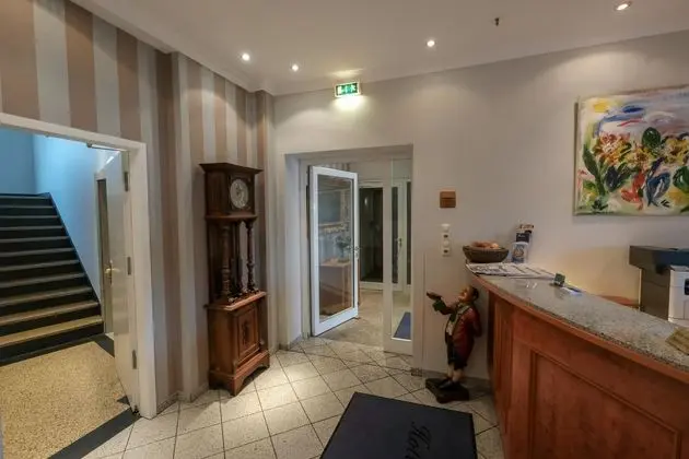 Budget by Hotel Savoy Hannover - Lobi
