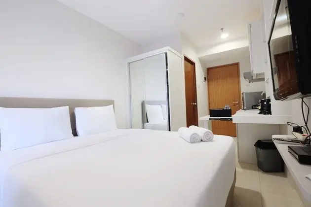 Budget Studio Apartment at Cinere Bellevue Suites