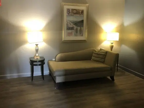 Budgetel Inn & Suites - Oda Düzeni