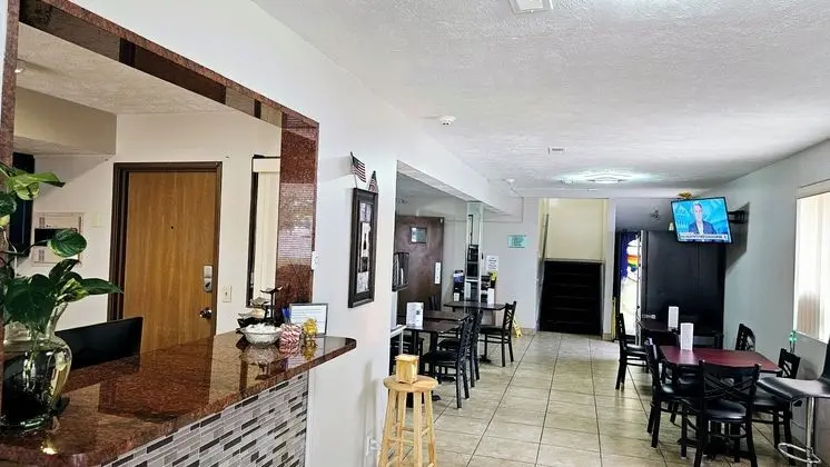 Budgetel Inn and Suites - Lobi