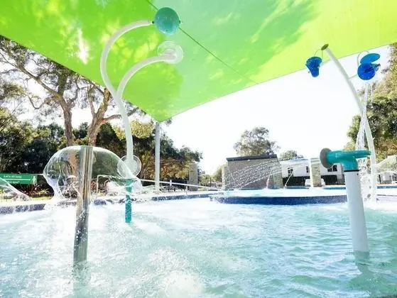 Budgewoi Holiday Park - Havuz