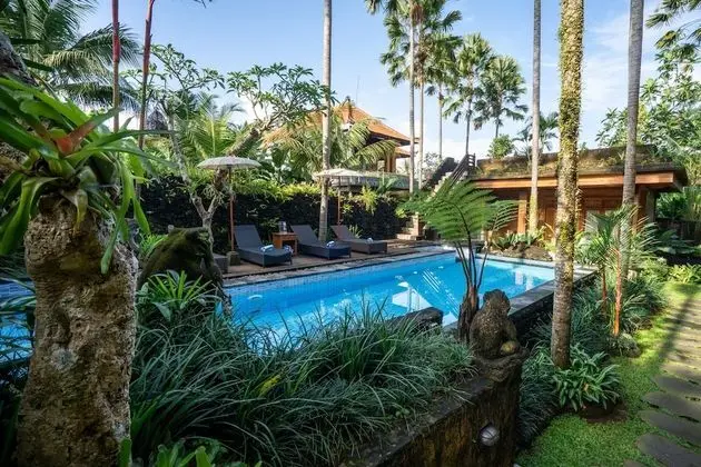 Budhi Ayu Villas Ubud - CHSE Certified - Havuz