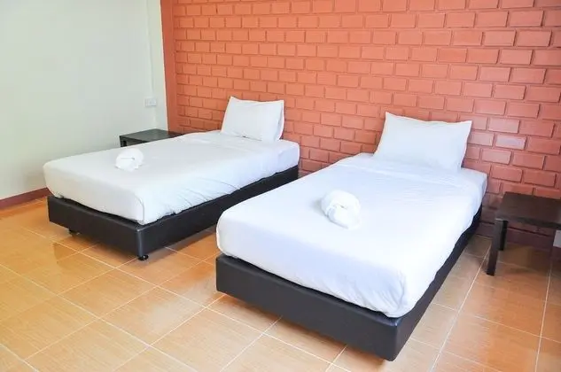 Budsarakam Place Hotel - Oda