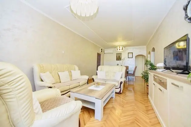 Budva Apartments - İç Mekan